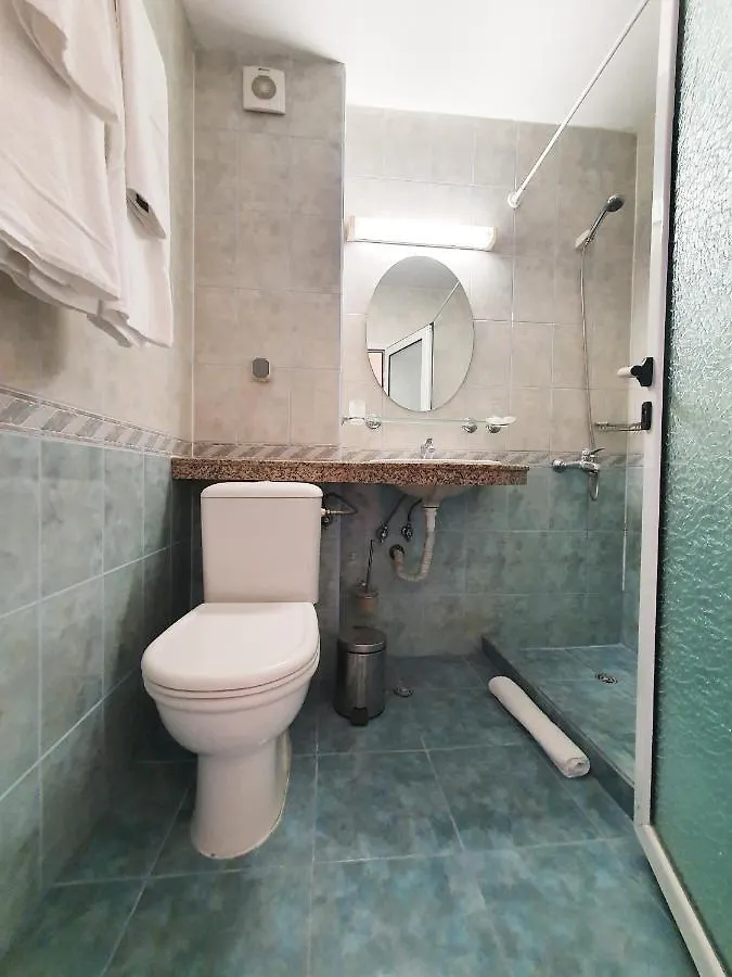 Hotel Azurro ساني بيتش 3*,